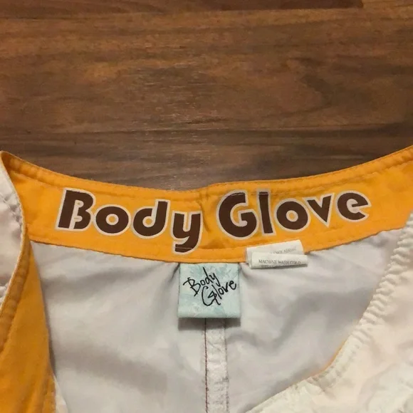 Body Glove shorts - Picture 2 of 4